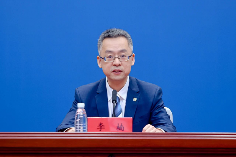 李楠