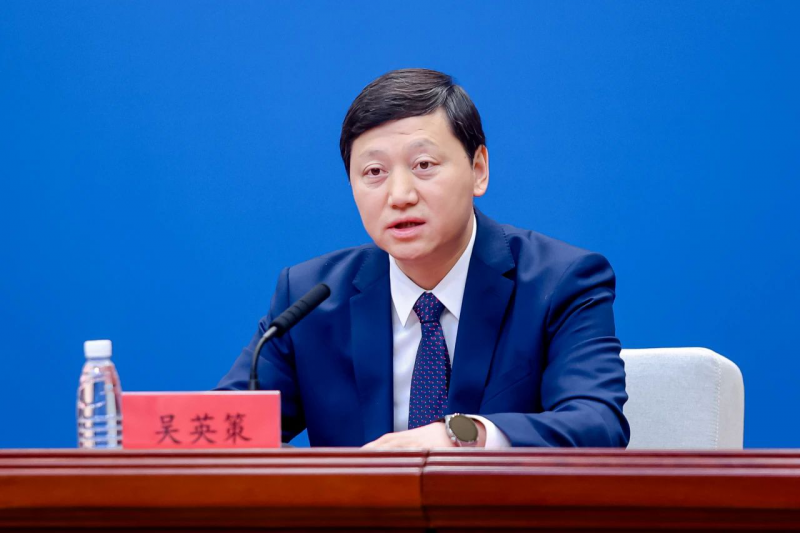 吴英策